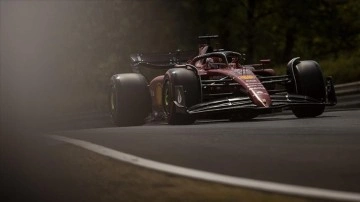 F1 İtalya Grand Prix'sinde pole konumu Leclerc'in