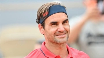 Federer, savaştan etkilenen Ukraynalı dallar düşüncesince 500 bin dolar bağışladı