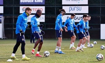 Fenerbahçe'de Adana Demirspor hazırlıkları sürüyor
