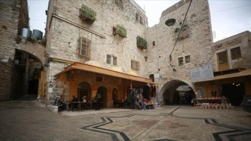Filistin'in dü yüzyıllık kahvehanesi İsrail'in baskıları ve Yahudi yerleşimlerine için dir
