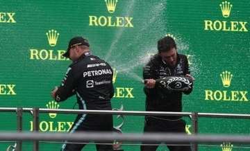 Formula 1 Rolex Türkiye GP'de kupa seremonisi yapıldı