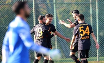 Galatasaray, hazırlık maçında Bursaspor'u 5 golle geçti