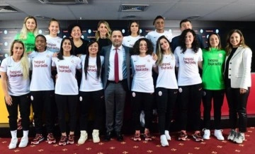 Galatasaray Hepsiburada Kadın Futbol Takımı'nda yeni transferler imzayı attı