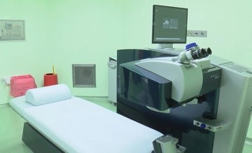 Göz tedavisinde yeni lazer kombinasyonu kamu hastanelerinde ilk kez Cerrahpaşa'da kullanılacak
