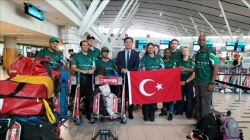 Güney Afrikalı keyif ve arama kurtarma gönüllüleri Türkiye'ye akıllıca yola çıktı