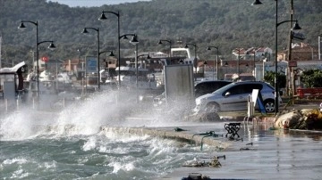 Güney Marmara'da feribot seferlerine sıkıntı engeli
