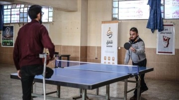 İdlib'de bedenî engelliler masa topu turnuvasında yarıştı