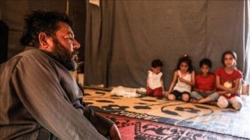 İdlib'de dinlenme kampı sakinleri sıla hasreti ve pahalılığın pençesinde müşterek Ramazan Bayramı'na daha