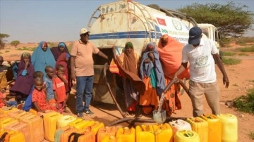 İHH, Somali'de kuraklıkla boğuşan 400 binden çok insana su ve besin katkısı ulaştırdı