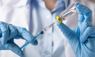 İki doz aşı Omicron üzerinde daha az etkili, 3. aşıya ihtiyaç var  