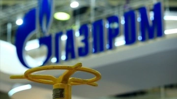 İran ve Rus Gazprom firması 40 bilyon dolarlık yatırımı öngören uyuşma zaptı imzaladı