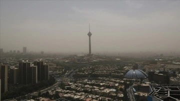 İran’da iklim kirliliği zımnında tahsile maruz aralık uzatıldı