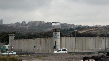 İsrail hapishanelerindeki İslami Cihad Hareketi çalışanı 250 mevkuf kesat grevine başladı