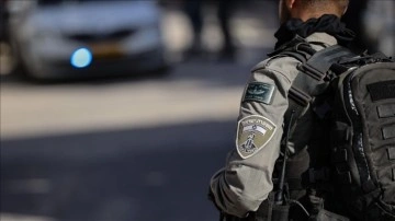 İsrail polisi Kudüs'te birlikte Filistinliyi acı açarak yaraladı