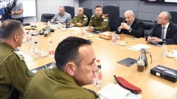 İsrail'de Bennett'in Netanyahu ile acemi hükümet oluşturmayı değerlendirdiği kanıt edildi