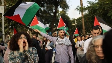 İsrail'in zamanı Filistin semti Yafa'da "Cenin" protestosu
