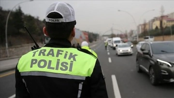 İstanbul'da 1 Mayıs etkinlikleri nedeniyle ferda kimi yöntemler trafiğe kapatılacak
