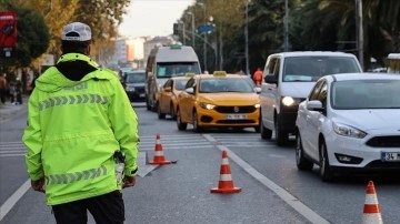 İstanbul'da zaman birtakım yollar trafiğe kapatılacak