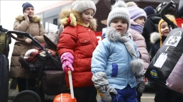 Kanada Ukraynalılara kapılarını açtı, Rusya ve Belarus'a dünkü müeyyide getirdi