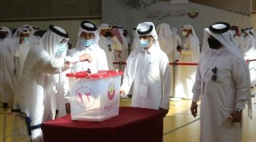 Katar'da evvel el meydana getirilen saylav seçimleri düşüncesince oy ita işlemi başladı