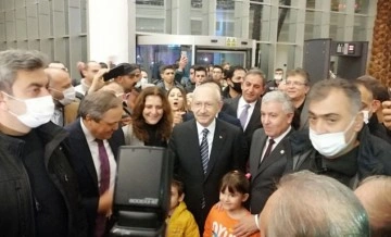 Kılıçdaroğlu'na Kayseri'de doğum günü sürprizi