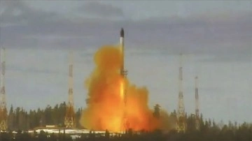Kıtalararası balistik roket Sarmat, Rus ordusunun envanterine giriyor