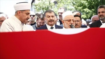 Konya'da öldürülmüş Dr. Ekrem Karakaya'nın cenazesi Kayseri'de toprağa verildi