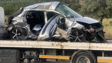 Konya'da trafik kazasında 5 insan öldü, 4 insan yaralandı