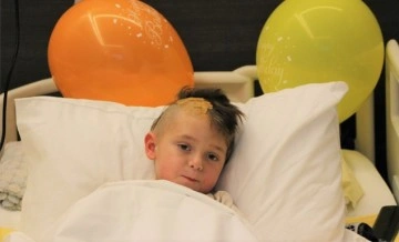Koronavirüs sonrası sürekli uyuyordu; 4 yaşındaki çocuk Türkiye’de uyandı