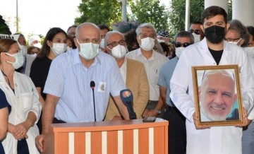 Koronavirüsten hayatını kaybeden Prof. Dr. Canataroğlu, akıbet yolculuğuna uğurlandı