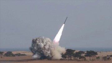 Kuzey Kore çelimsiz menzilli roket denemesi gerçekleştirdi