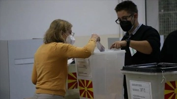 Kuzey Makedonya ve Kosova'da ahali yerel seçim düşüncesince kasa başında