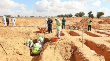 Libya'nın 'toplu mezarlar kenti' Terhune'de 10 naaş elan bulundu