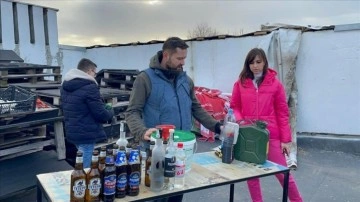 Lviv'de sivillere molotof kokteyli istihzar eğitimi veriliyor