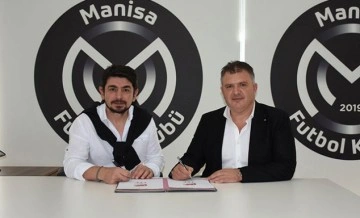 Manisa FK'da Taner Savut döndü