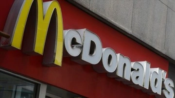 McDonald's Rusya'daki 850 restoranını eğreti yerine kapatacak