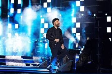 Megastar Tarkan'dan Mısır'da muhteşem yılbaşı konseri