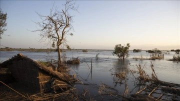 Mozambik'te sıkıntı ve seller dolayısıyla 117 insan yaşamını kaybetti