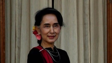 Myanmar’ın yatık önderi Su Çii, 4 sene dam cezası aldı