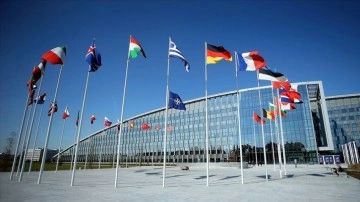 NATO'nun geçmiş kat görevlendirdiği erdemli mücehhez güç: Mukabele Kuvveti