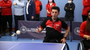 Olimpiyat şampiyonu paralimpik masa tenisçi Abdullah Öztürk'ten ailelere çağrı
