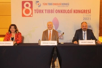 Onkolojide hasta tedavileri Türk Tıbbi Onkoloji Kongresi’nde masaya yatırıldı