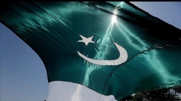 Pakistan'da kabineden devlet varlıklarının aceleci satılması kararı