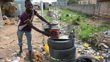 Petrol zengini Nijerya'da halkın yüzdelik 60'ı elektriksiz