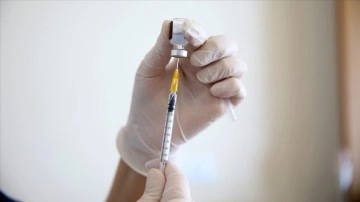 Pfizer'ın Üst Yöneticisi Bourla'ya layıkıyla dördüncü Kovid-19 aşısı gerekli