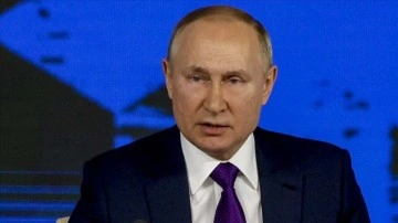 Putin, Kovid-19 olaylarında ansızın artışların olabileceğini söyledi