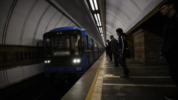 Rus saldırılarında barınak namına geçer not Kiev'deki metrolarda erişim baştan faaliyette