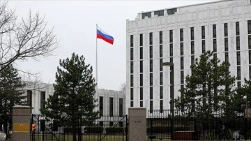 Rusya, ABD’nin 55 Rus diplomat ve çalışanı şimdi son dışı etmesini bekliyor