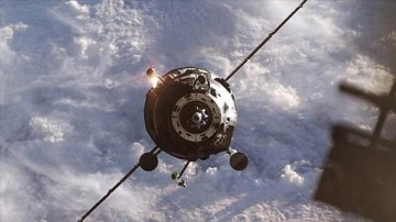 Rusya yörüngedeki etkin sıfır uydusunu füzeyle vurdu
