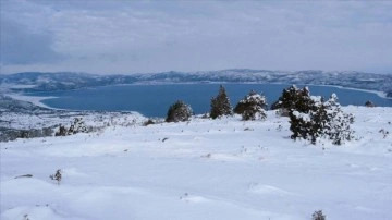 Salda Gölü nezaretli ski merkezinde sezon açılıyor